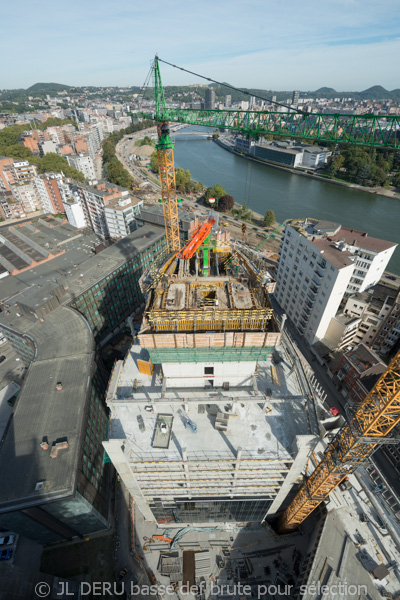 tour des finances à Liège